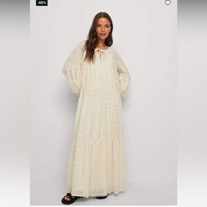 NA-KD Fuzzy Textured Maxi Dress